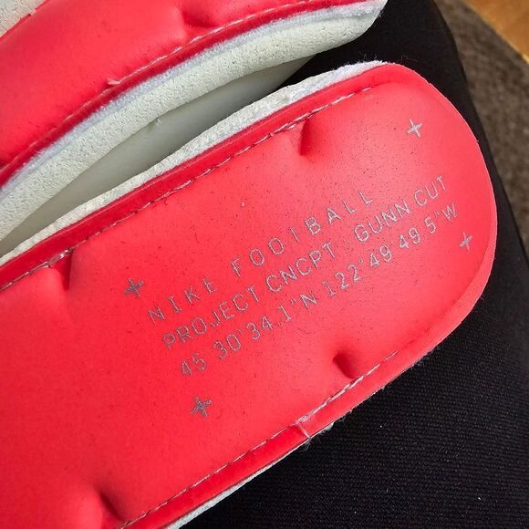 Nike GK Premier SGT Goalkeeper Gloves Size 10 Goalie Soccer CK4899-635 Red White - Picture 5 of 9